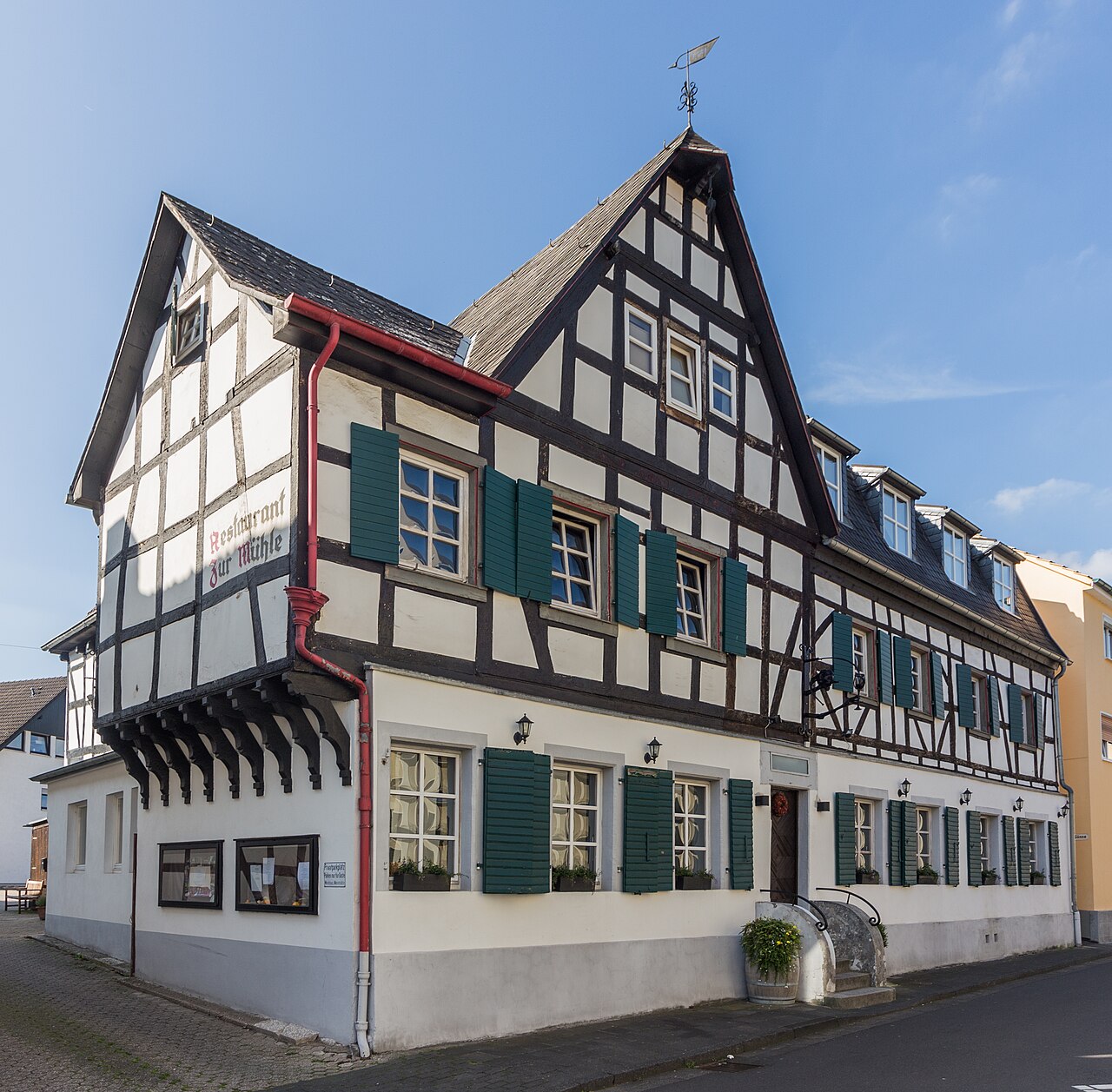 Heritage protected building Weinhaus Weinmühle, Königswinter-Oberdollendorf – Restaurant Weinmühle