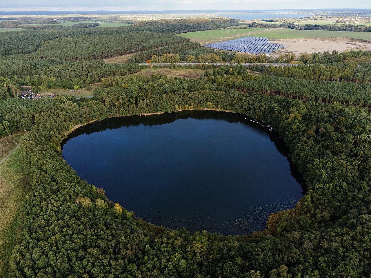 Aalsee bei Malchow und angrenzend an den Plauer See – Naturcamping Malchow
