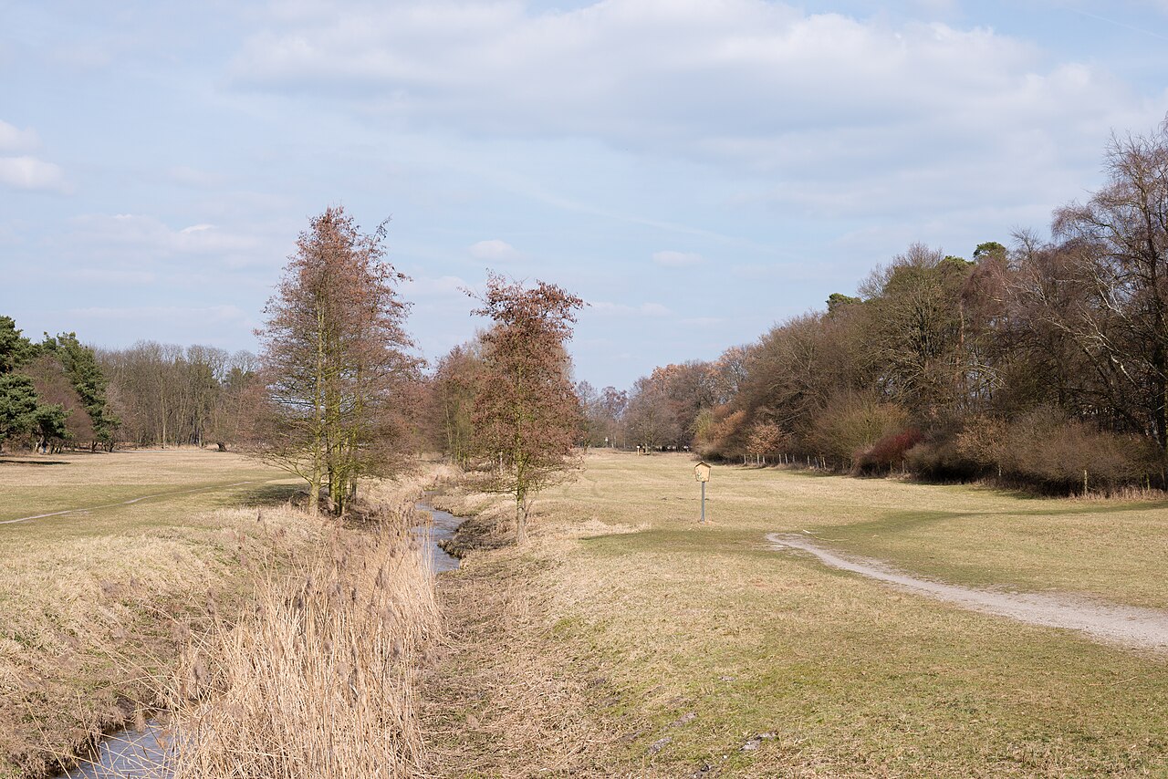 Gundwiesen, Gundbach, Mörfelden-Walldorf, Hesse, Germany. – Gundwiesen, Wiesbaden
