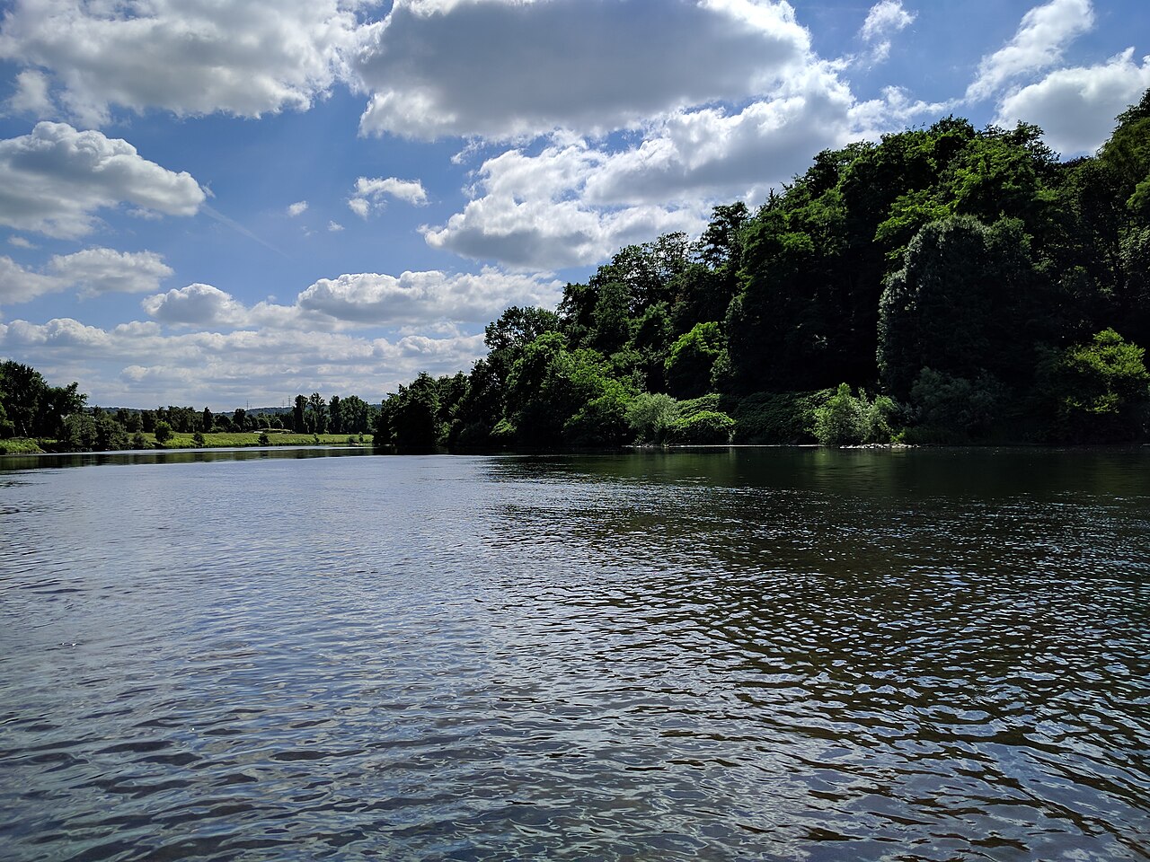 View of the Ruhr river from the Hundewiese, near Hattingen. (LSG "Ruhraue- Hattingen") – Hattingen, Dortmund