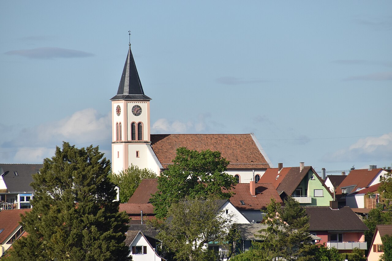 Evangelische Kirche Leopoldshafen – Hundeplatz Leopoldshafen