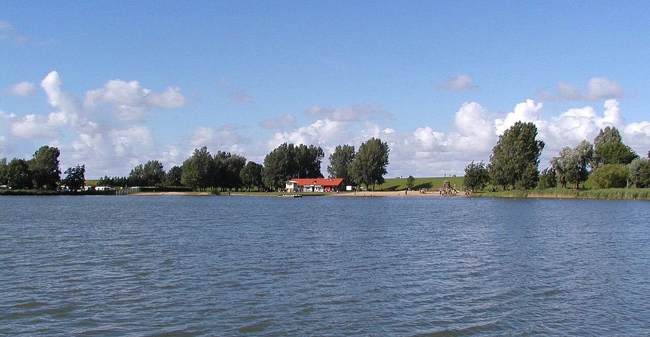 Der See achtern Diek – Hundefreilauf Otterndorf