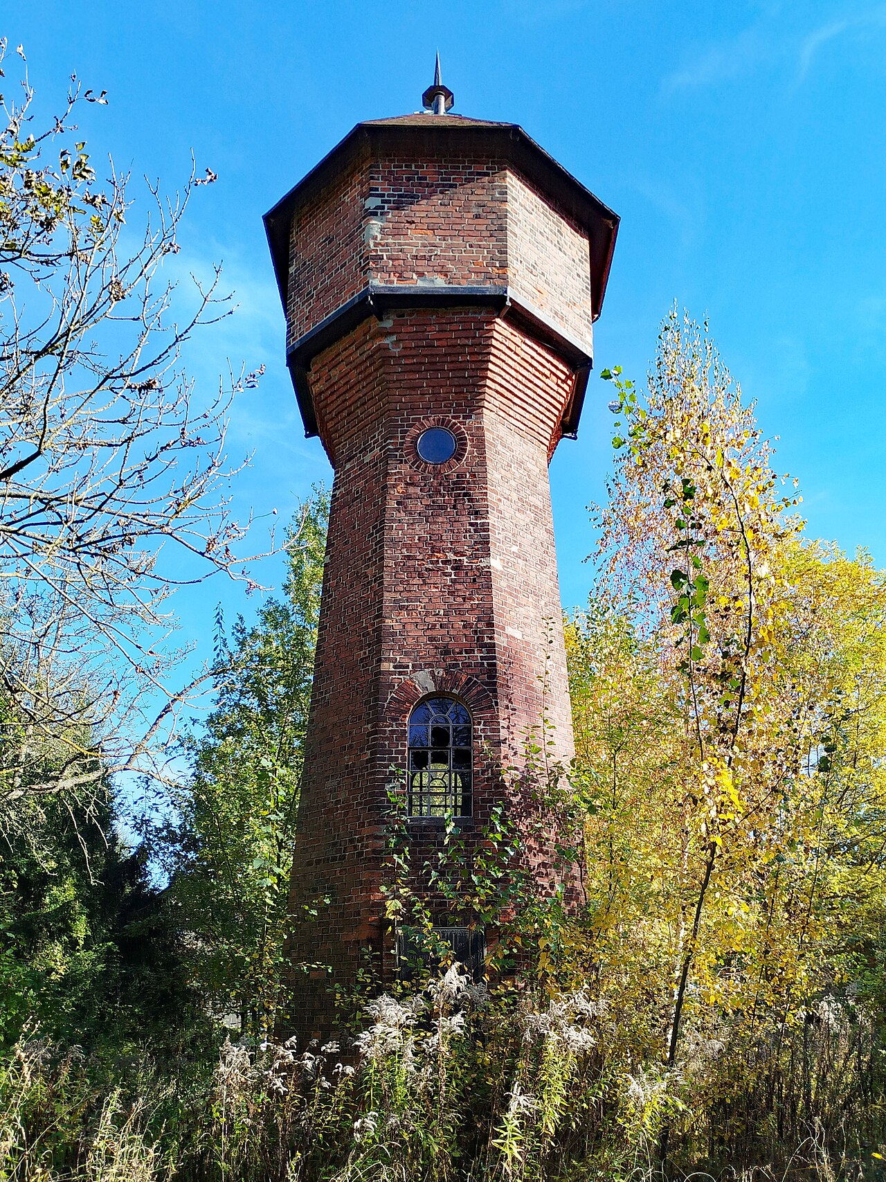 Einsteigeschacht der Braunkohlen-Grube 113  in Rositz – Hundesportverein Rositz e.V.