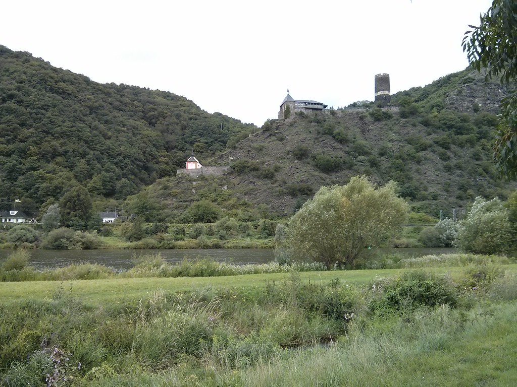 Camping Burgen – Hundeort für Hunde