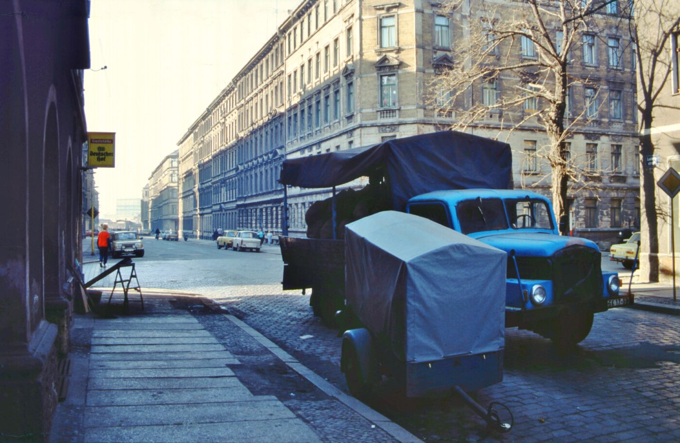 Blick auf Leipzig – hundefreundliche Region rund um Johann-Jakob-Weber-Platz