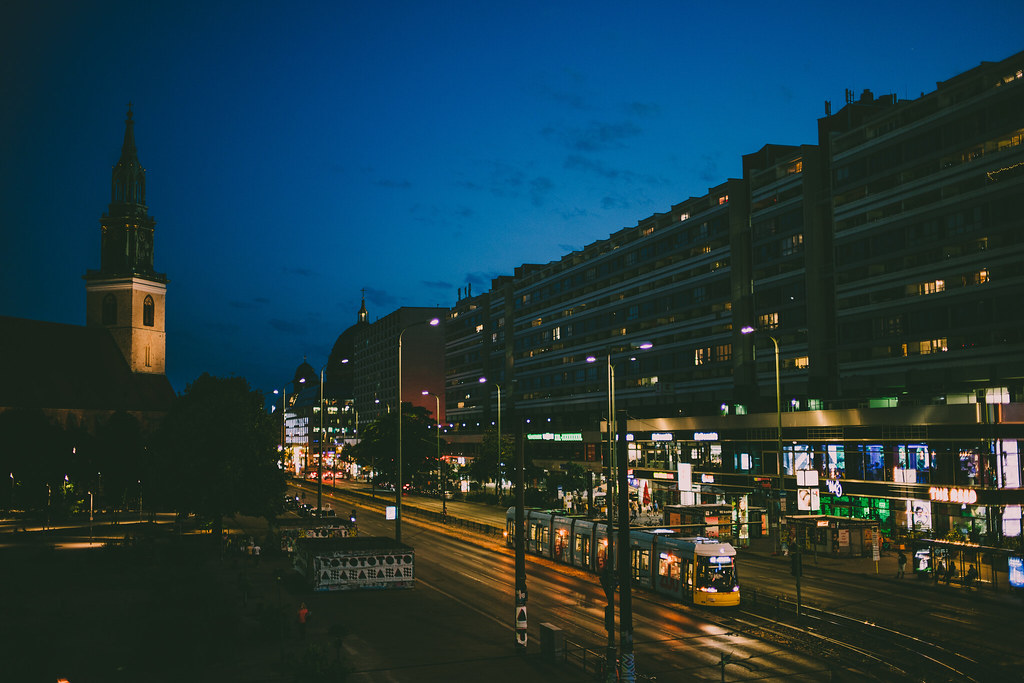 Blick auf Berlin – hundefreundliche Region rund um Blin Blin Eis