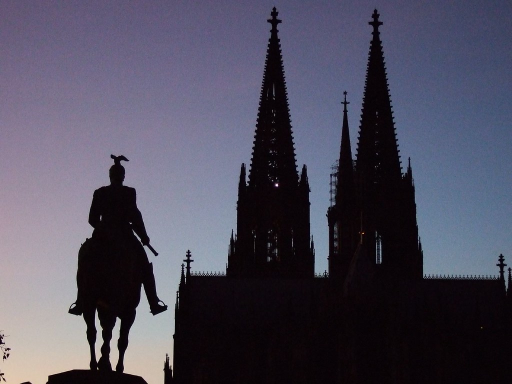 Blick auf Köln – hundefreundliche Region rund um Herletstr.