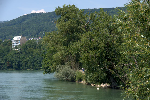 Den Rhein bei Rhein Camping, Schmittenau – Rhein-Camping Waldshut