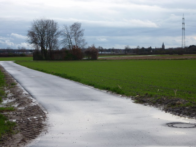 Feldweg zwischen Herzbroich und Korschenbroich, 110-kV-Freileitung (Bl. 0961) – S.V.O.G Korschenbroich