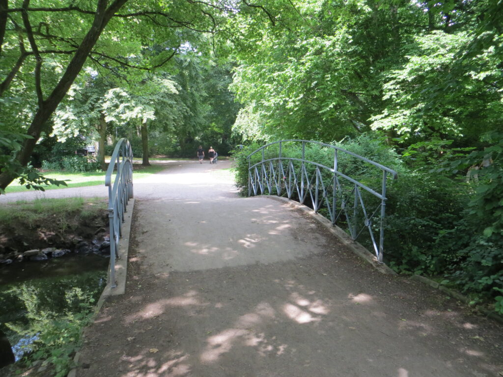 Hundewiese Hannover in Hannover – Hundeort für Hunde