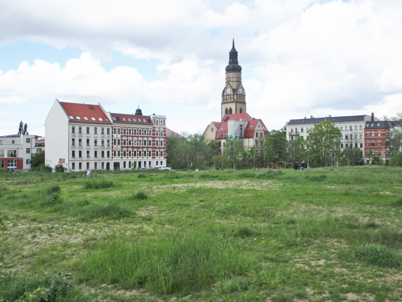 Jahrtausendfeld in Leipzig – Hundeort für Hunde