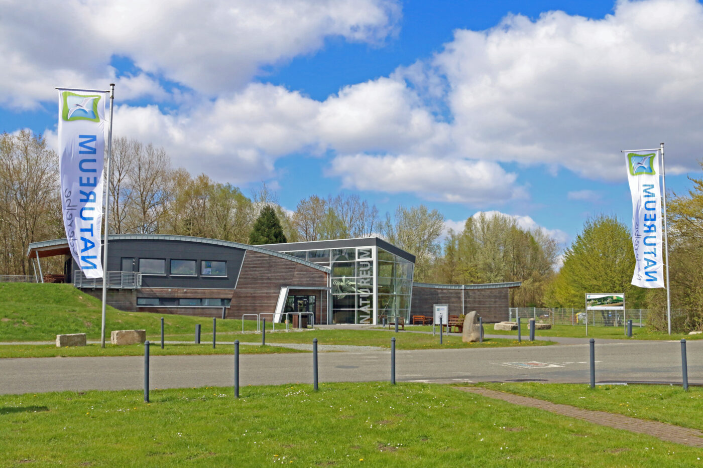 Natureum Niederelbe – Hundeort für Hunde