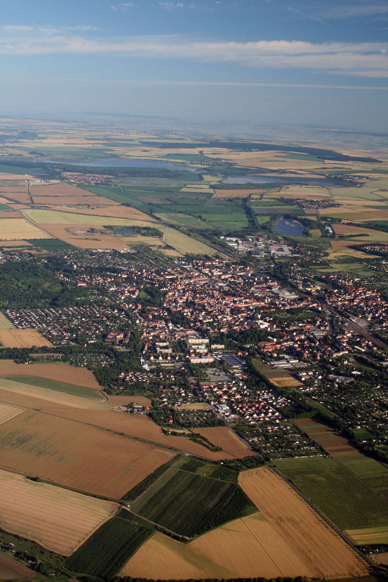 Blick auf Aschersleben – hundefreundliche Region rund um Hundewiese