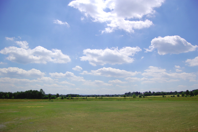 Taufkirchen: Wiese am Sportpark – Taufkirchen, Sportpark, München